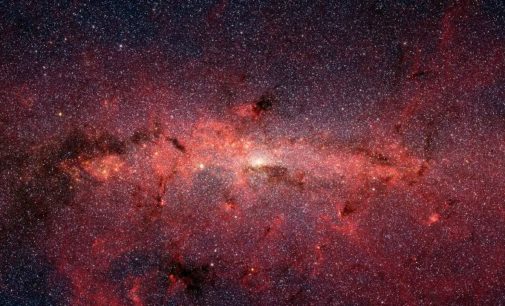В центре нашей галактики нашли загадочные объекты — что известно