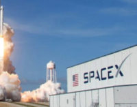 Уже 6 сотрудников SpaceX больны коронавирусом, но компания продолжает готовиться к миссии