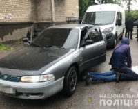 В Запорожье водитель врезался в авто полиции, уходя от погони