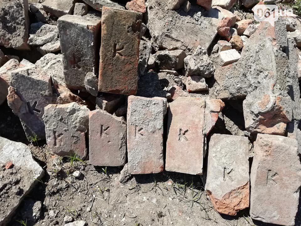 10287605429438797923962605966064231028574444n5edf7fc5bd65d_5ee088019c188-2667496