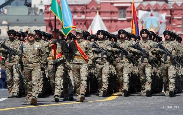 Конфликт с Арменией: 23 тысячи азербайджанцев захотели в армию