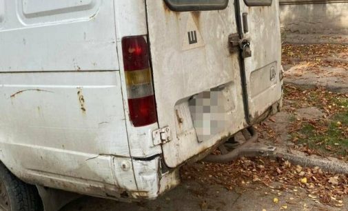 Отдала ключи и оставила на ремонт: в Харькове пьяный работник угнал грузовой автомобиль женщины, — ФОТО