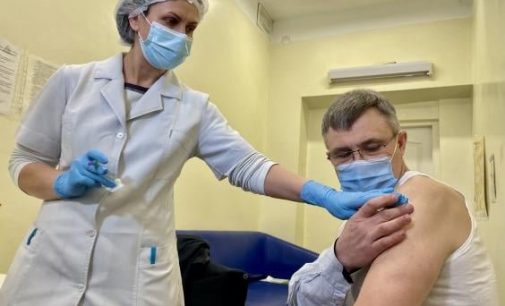 На Харьковщине за сутки более 10 тысяч людей сделали прививку от COVID-19