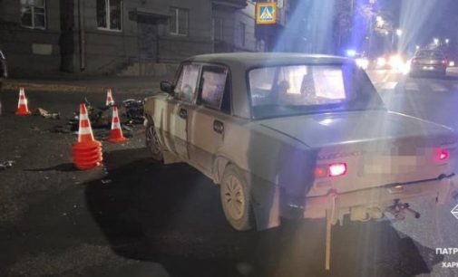 В Харькове столкнулись легковой автомобиль и мопед: водитель последнего – в больнице, — ФОТО