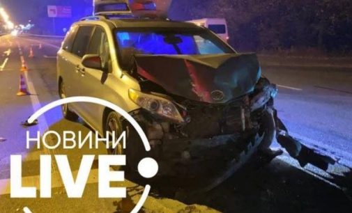 В Киеве пьяный водитель влетел в маршрутку: есть пострадавшие, — ФОТО