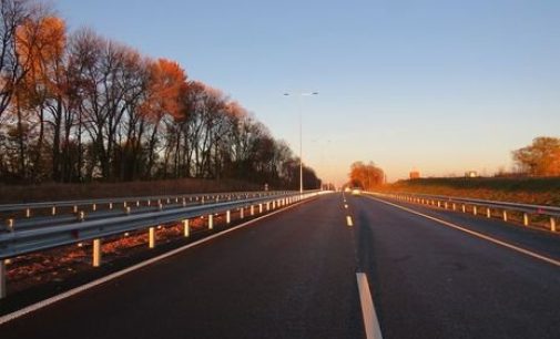 Панацея для водителей: дороги на Днепропетровщине, которые отремонтируют в 2022 году