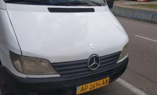 В Запорожье водитель маршрутки избил пассажира: ведется поиск свидетелей