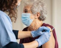 В Харьковской области пенсионеры могут вакцинироваться от COVID-19 в отделениях «Укрпочты», — ГРАФИК