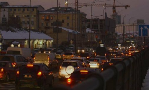 Пробки в Киеве: куда не стоит ехать пятничным вечером и субботним утром