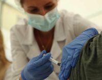 В мэрии рассказали, как проходит вакцинация подростков от коронавируса в Харькове, — ВИДЕО