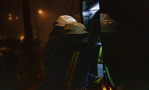 Ночью на Лукьяновке в Киеве полыхали автомобили