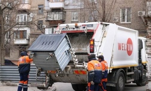 В мэрии рассказали, сколько тонн мусора вывезли с новогодних локаций на рождественские выходные