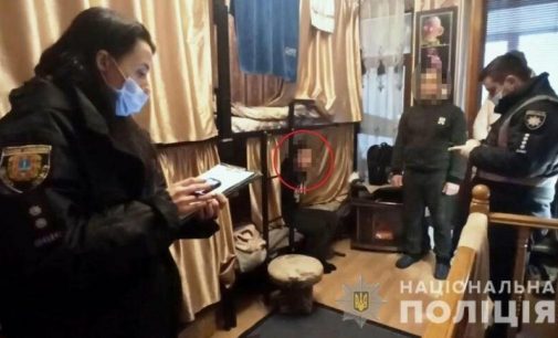 В Одессе мужчина с газовым баллончиком ограбил лотерейный пункт и вынес более 40 тысяч грн, — ФОТО, ВИДЕО