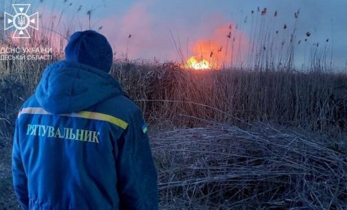 В Одесі ліквідували масштабну пожежу на площі близько 3000 м2, — ФОТО, ВІДЕО