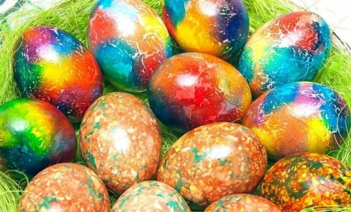 7 способів оригінально пофарбувати великодні яйця