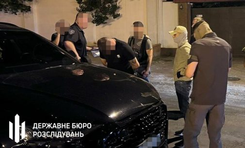 На Одещині судитимуть правоохоронця, який за гроші «відмазував» шахрая