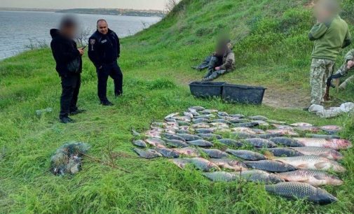 Інспектори водної поліції під час патрулювання викрили двох браконьєрів на Дністровському лимані