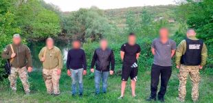 На Одещині затримали учасників схеми переправлення чоловіків через кордон