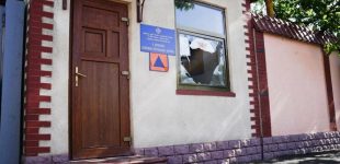 Внаслідок ракетного удару в Одесі була пошкоджена пожежна частина, — ФОТО