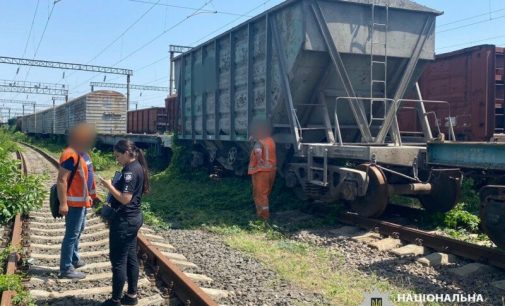 В Одеському районі підлітка вразило електрострумом на залізниці