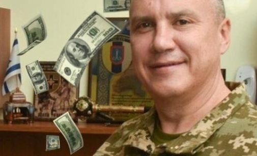 Нез’явлення на службу та використання підробленого документа: завершено досудове розслідування у справі одеського ексвійськкома