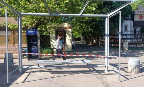 В Одесі з початку року вандали пошкодили десятки зупинок і лавок, – мерія звернулася до громадян