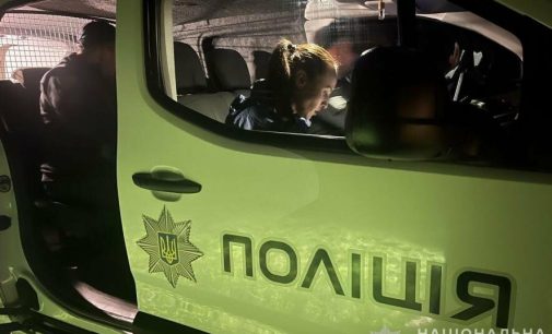 Заночувала в під’їзді багатоповерхівки, бо не хотіла повертатися додому: поліцейські розшукали 12-річну зниклу безвісти жительку Ізмаїла