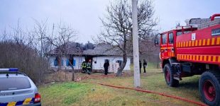 На пожежі в Одеській області один чоловік загинув, а іншого врятували, — ФОТО