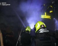 В Одесі на території одного з підприємств сталася пожежа, — ФОТО, ВІДЕО