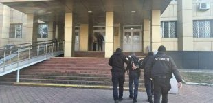 Двоє чоловіків спалили авто одесита, щоб отримати гроші від російських спецслужб, — ФОТО