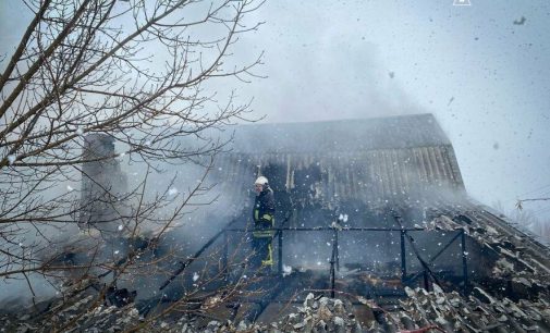 Гараж та будинок згоріли в Одеській області, — ФОТО