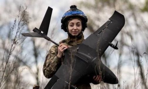 «Анаконда» з Одеси: 21-річна дівчина-пілот захищає Україну дронами та планує життя в армії