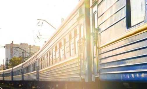 Поїзд Одеса – Ясіня знову курсує до кінцевої станції після ремонту колії