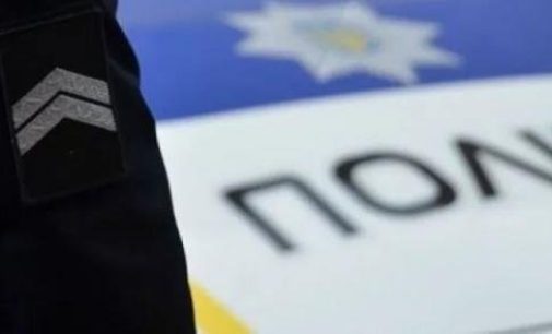 8-річний хлопчик ледь не розбився, рятуючи телефон з балкона в Одесі, — ВІДЕО