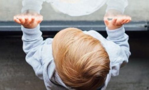 Дворічний хлопчик випав з вікна третього поверху в Одесі: що відомо